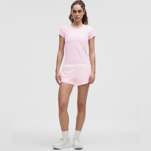 **SOLD NWT Lululemon hotty hot shorts in blush quartz 4” size 14 - Picture 1 of 6